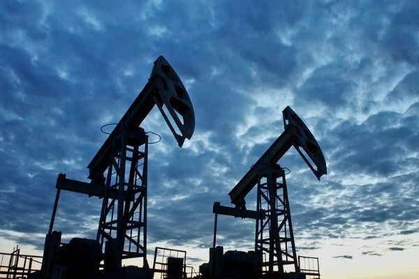 Участники рынка сами ввели санкции против нефти из России